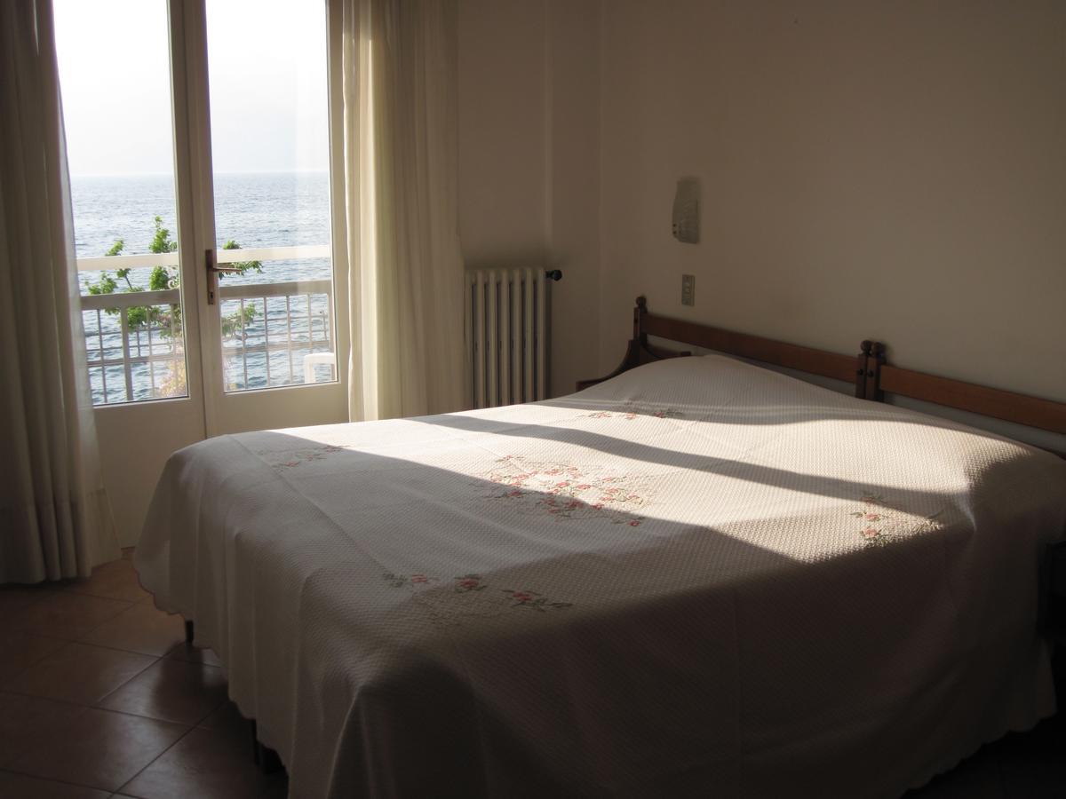Piccolo Hotel Direkt Am See 브렌조네 술 가르다 외부 사진